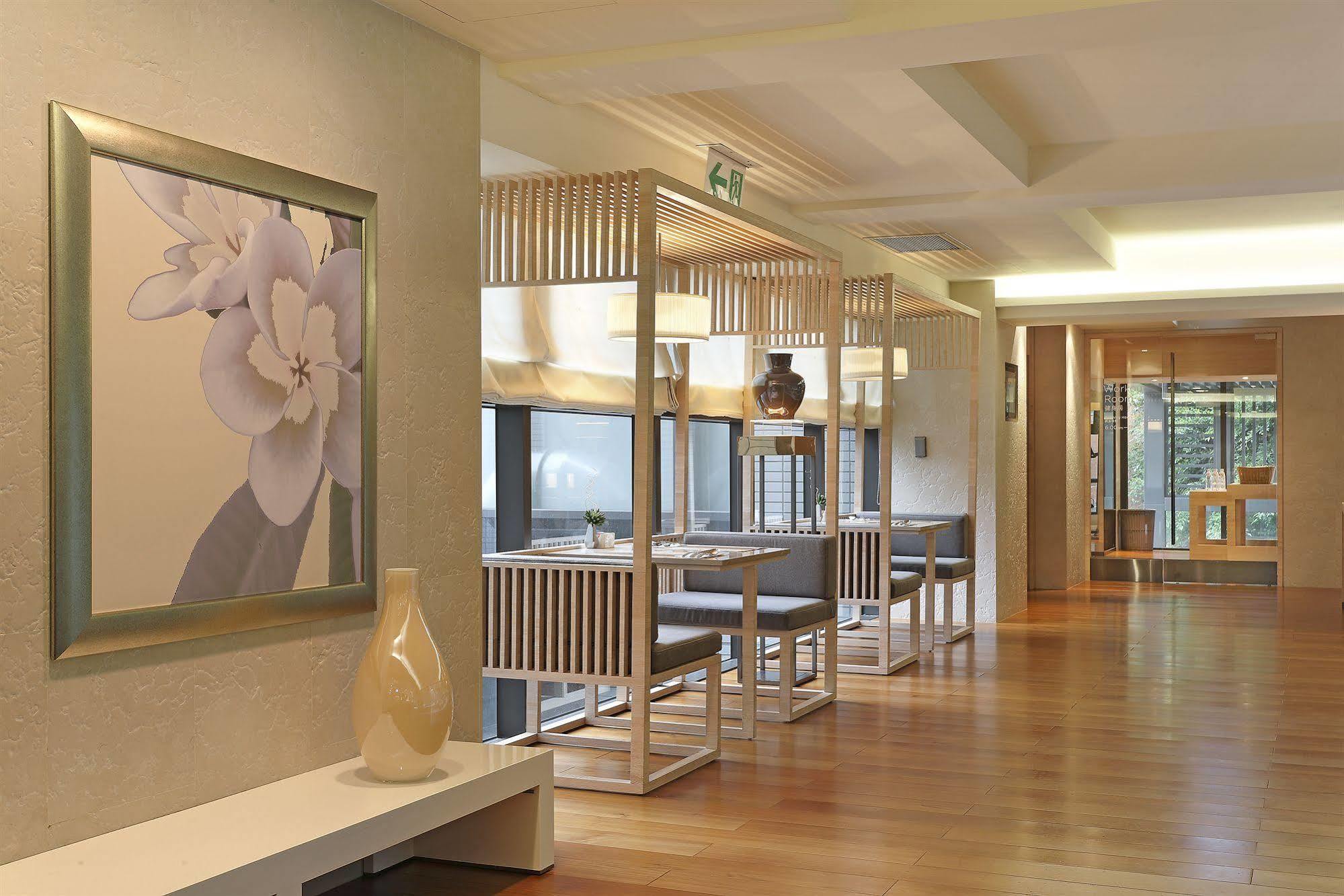 Hotel Cozzi Minsheng Taipei Esterno foto